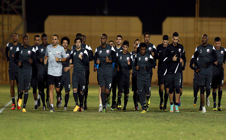 منتخب قطر يبحث عن بداية مثالية امام نظيره السعودي في افتتاح خليجي 22