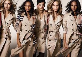 احدث صيحات الموضة من burberry لنهاينة شتاء 2015