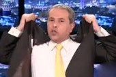 شاهد اعلامي مصري يقلد المذيعه ريهام سعيد بطريقة مضحكه