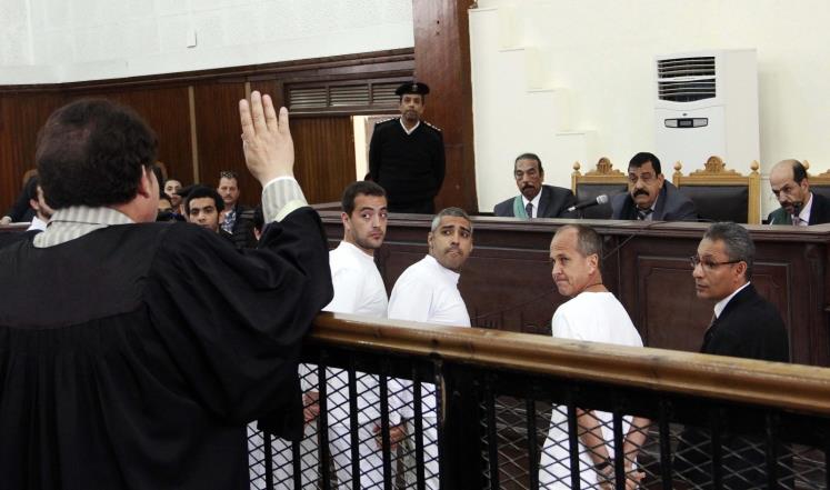 مصر تفرج عن صحفي الجزيرة بيتر جريستي والجزيرة ترحب وتدعوا للافرج عن بقية صحفييها